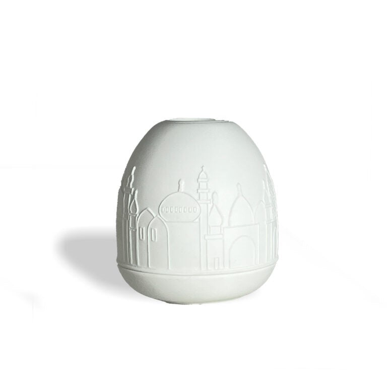 Porcelain Jameel candle holder / Bougeoir Jameel en porcelaine